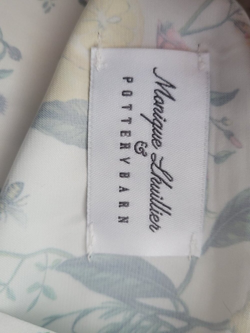 Monique Lhullier Satin Robe - Picture 3 of 4